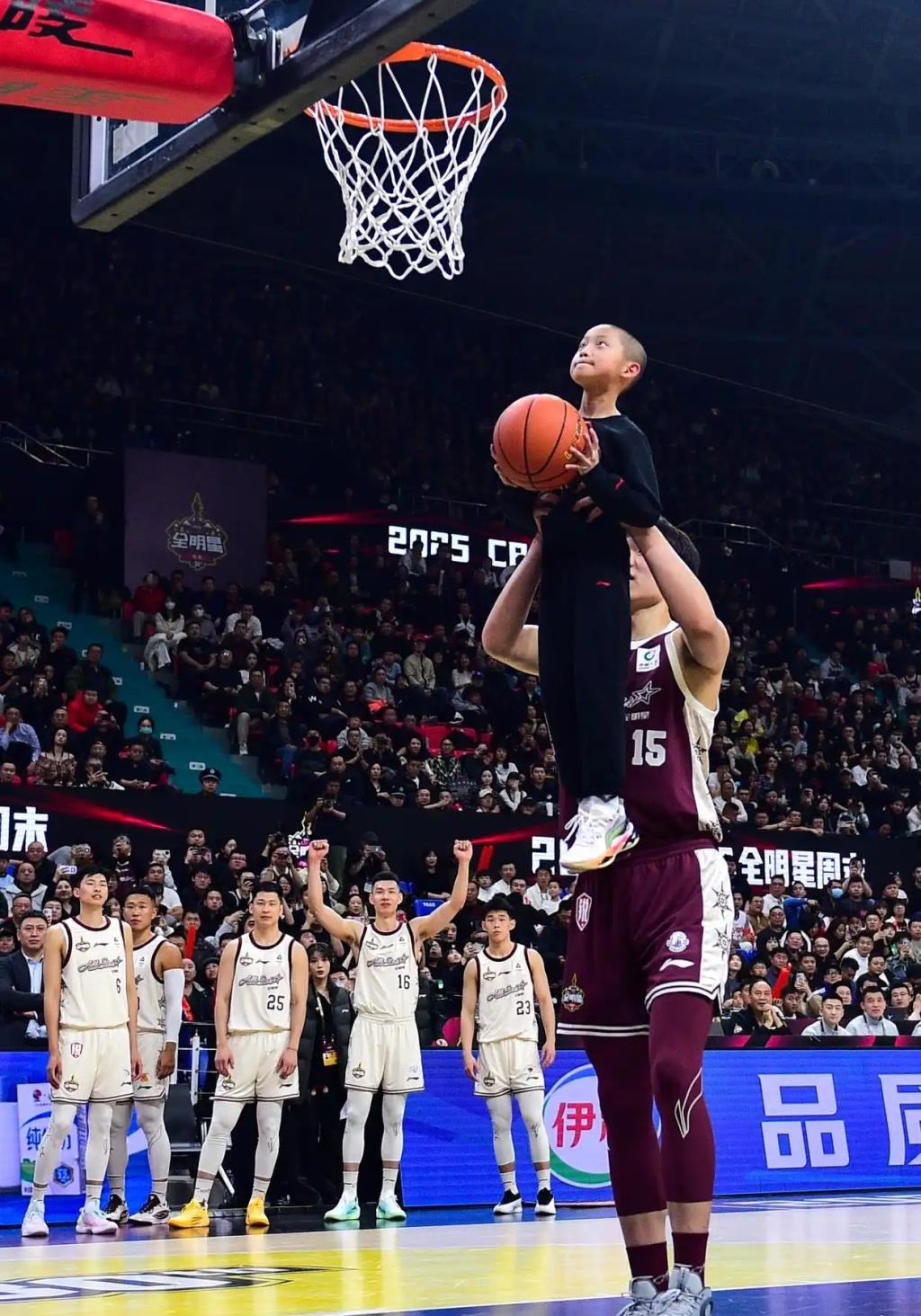 Kaiyun-关于CBA常规赛倒计时，皇家社会今夜迎来里程碑，细节引发关注，气氛紧张，年轻球员获得机会的信息