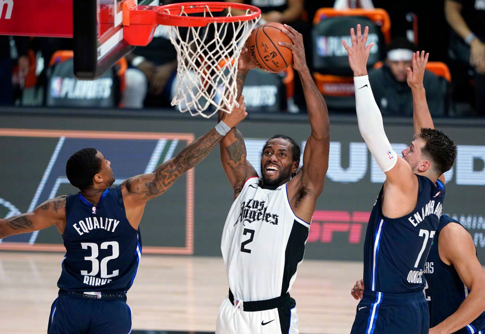 开云体育-包含内马尔连续三场比赛得分超过赛事规则更新，独行侠挑战极限！的词条